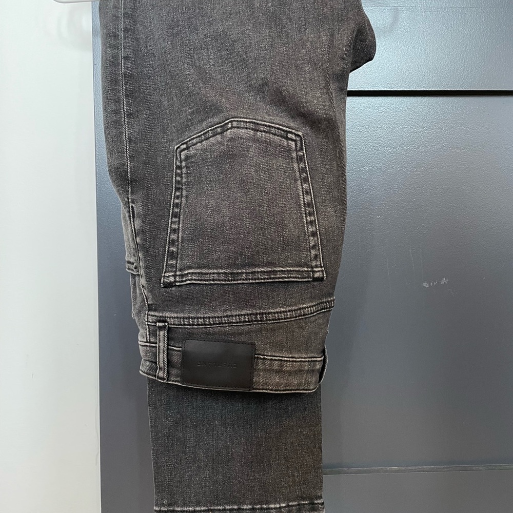 Everlane “High-rise straight Jean”